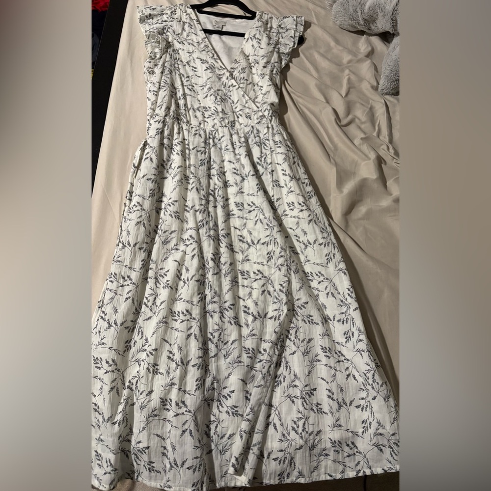 A New Day White and Black Pleated Maxi Dress